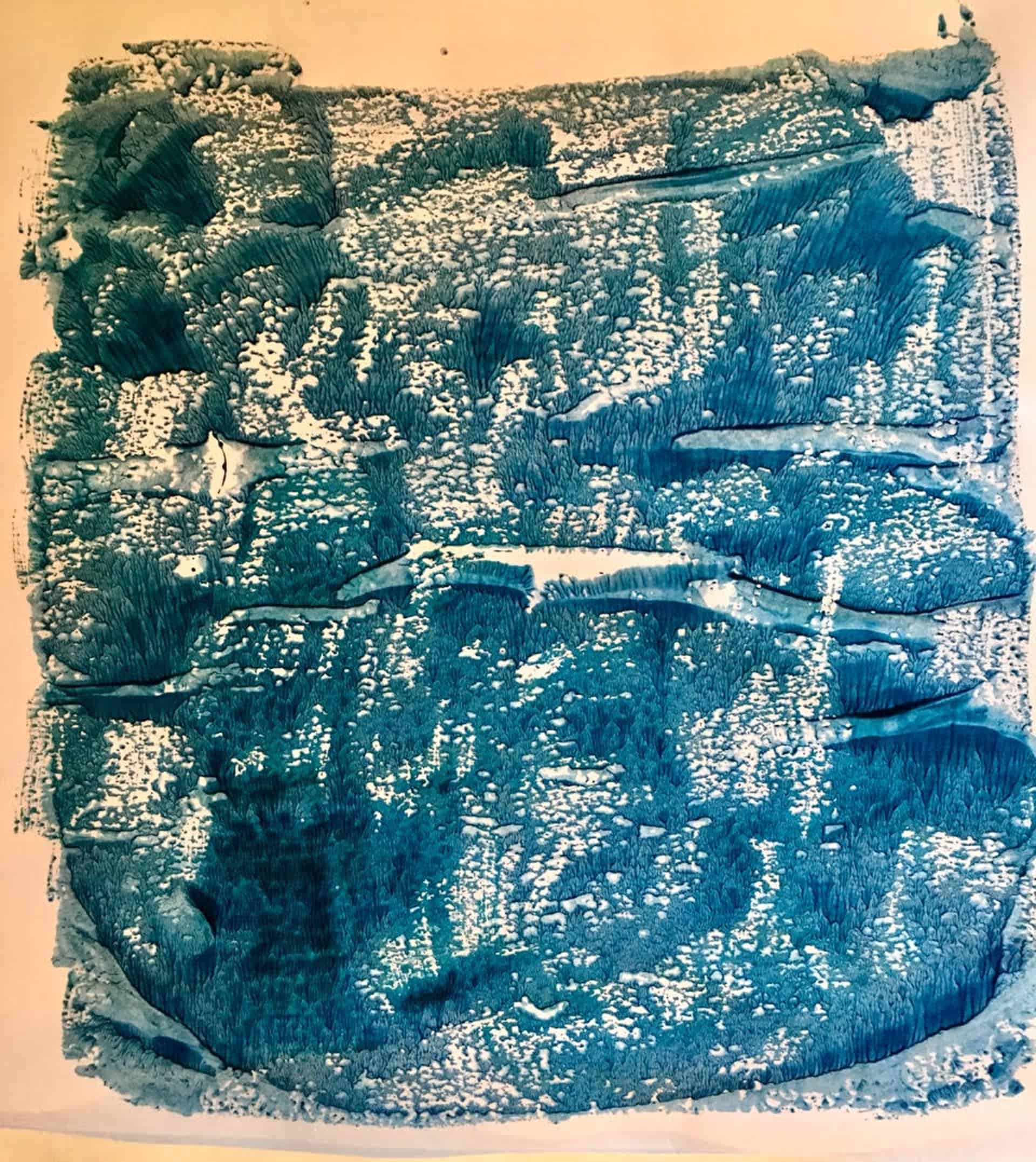 Blue hint